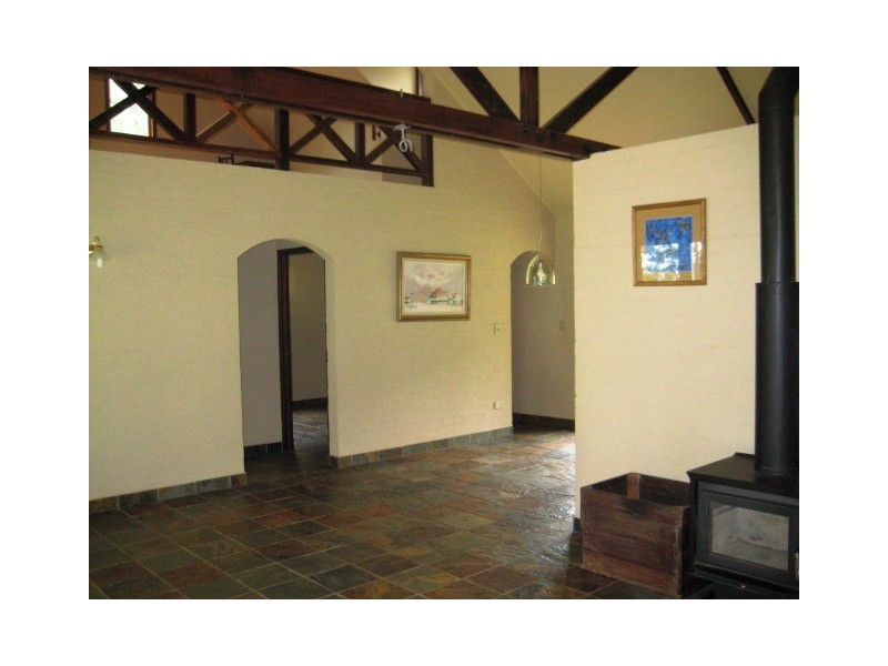 121 Knoll Road, North Tamborine QLD 4272