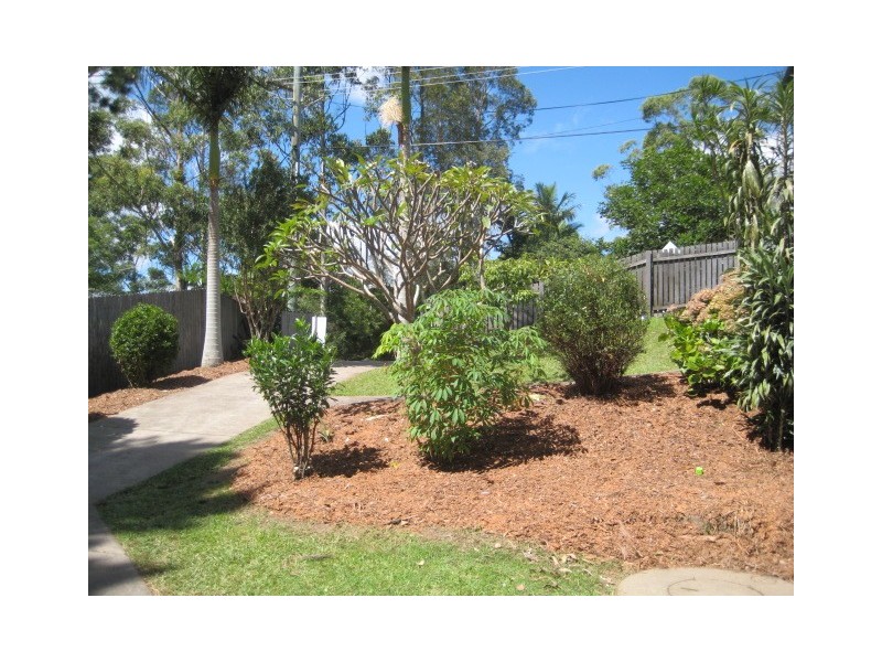 Eagle Heights QLD 4271