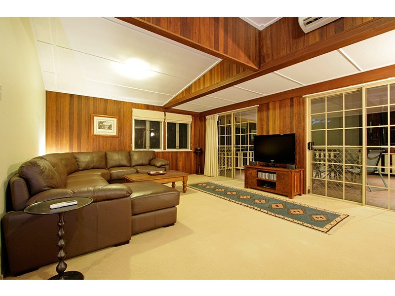 Geissmann St, North Tamborine QLD 4272