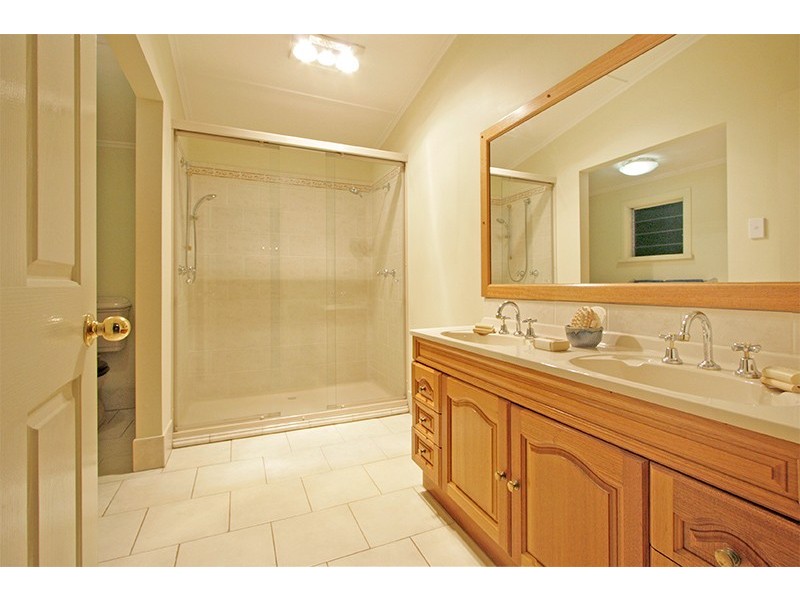 Geissmann St, North Tamborine QLD 4272