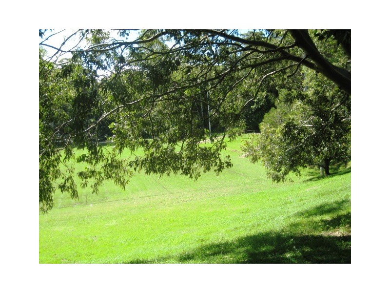 Geissmann St, North Tamborine QLD 4272