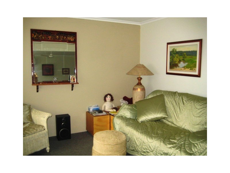 13 Huyber Lane, Eagle Heights QLD 4271