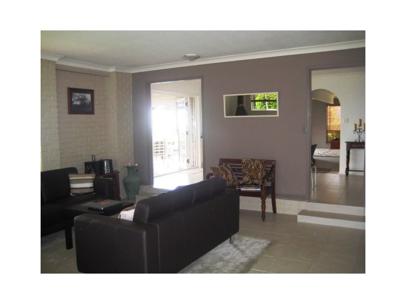 Eagle Heights QLD 4271