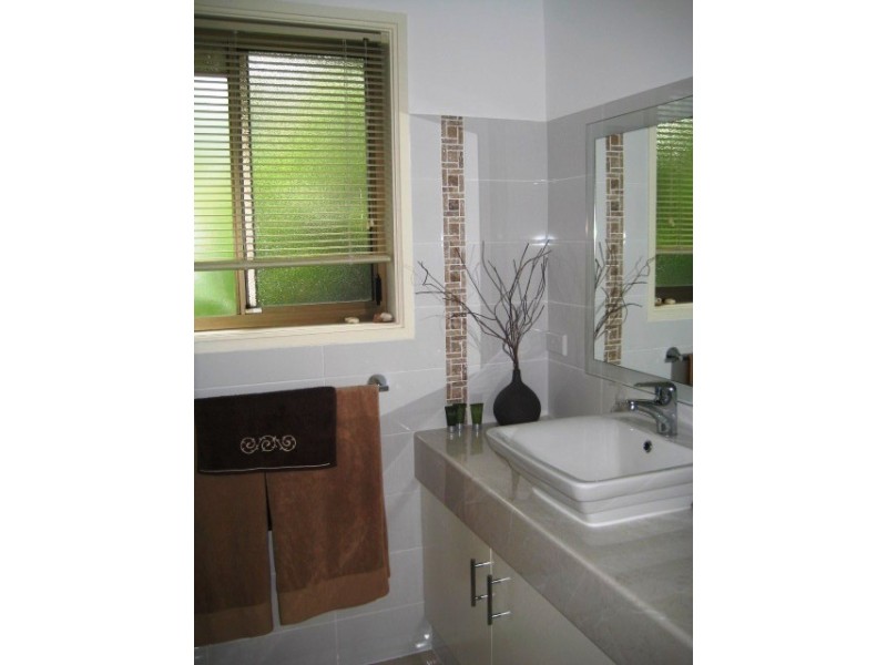 Eagle Heights QLD 4271