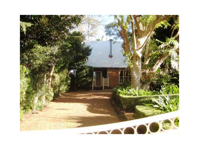 13 MORETON BAY AVENUE, Eagle Heights QLD 4271