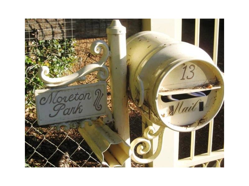 13 MORETON BAY AVENUE, Eagle Heights QLD 4271