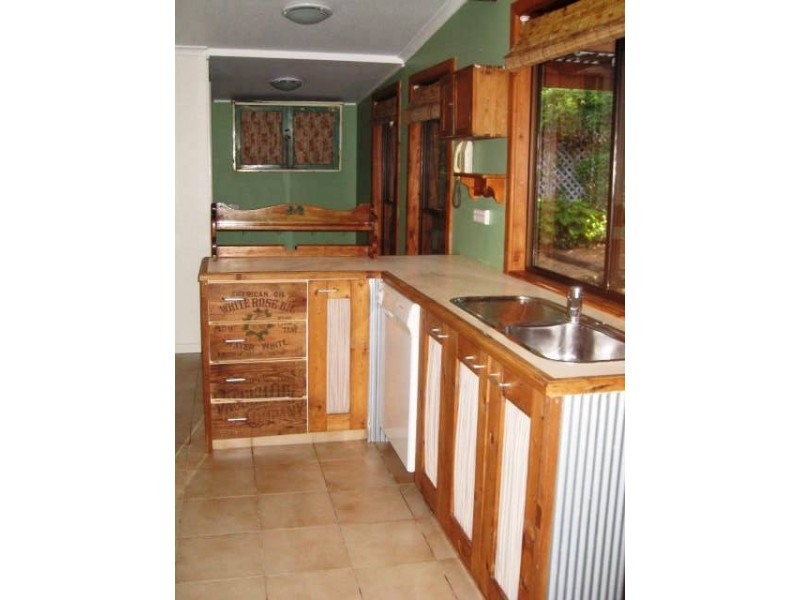 13 MORETON BAY AVENUE, Eagle Heights QLD 4271