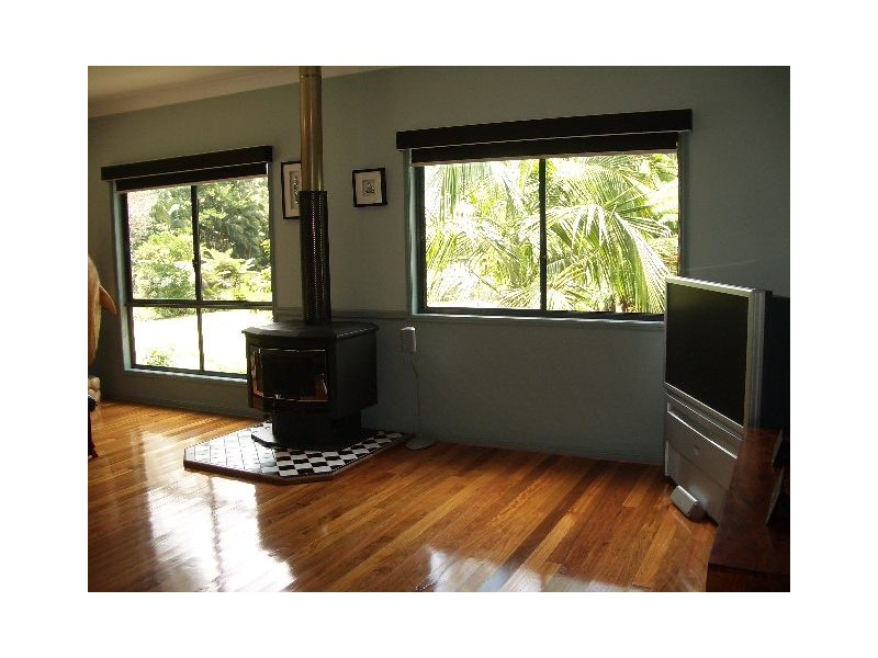 34  Long Road Eagle Heights, Eagle Heights QLD 4271