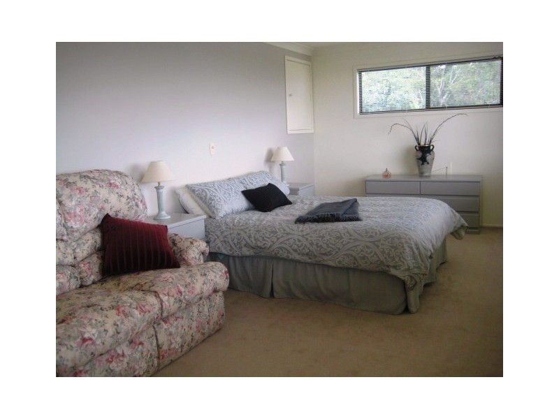 Eagle Heights QLD 4271