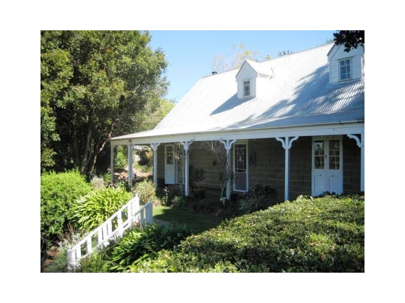 Contour Rd, Eagle Heights QLD 4271