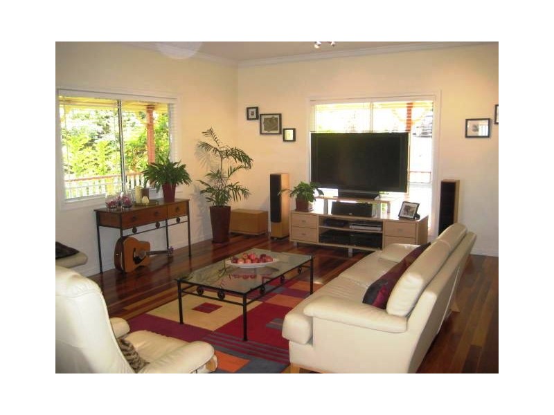 Erebus Ct, Eagle Heights QLD 4271