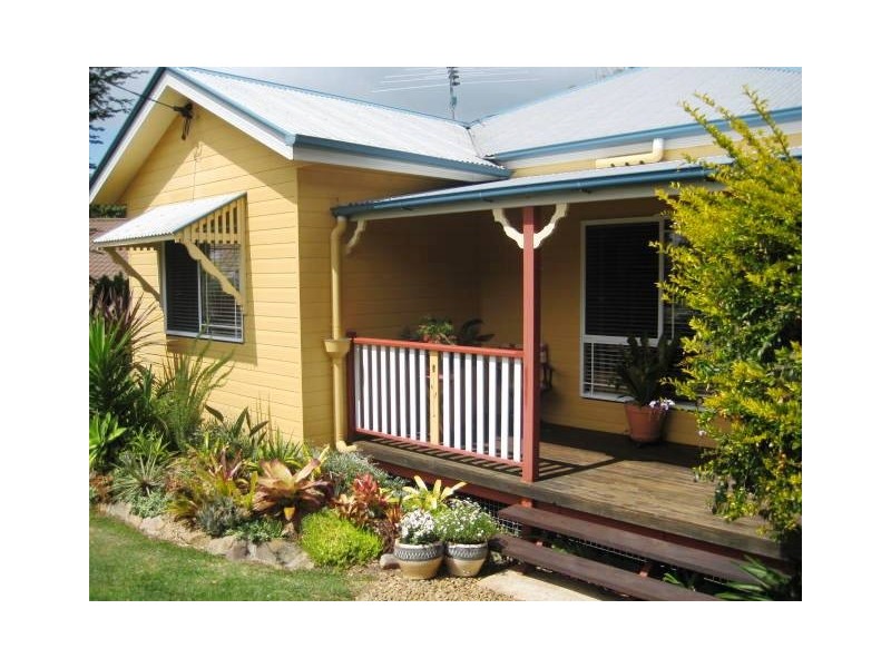 Erebus Ct, Eagle Heights QLD 4271