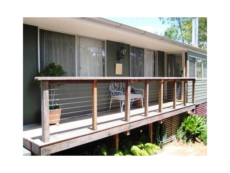 5 Huyber Lane, Eagle Heights QLD 4271