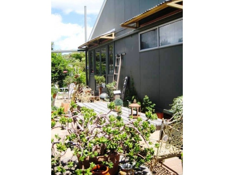 5 Huyber Lane, Eagle Heights QLD 4271