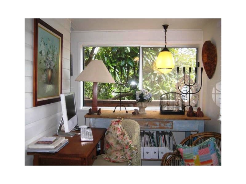 5 Huyber Lane, Eagle Heights QLD 4271