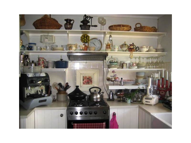 5 Huyber Lane, Eagle Heights QLD 4271