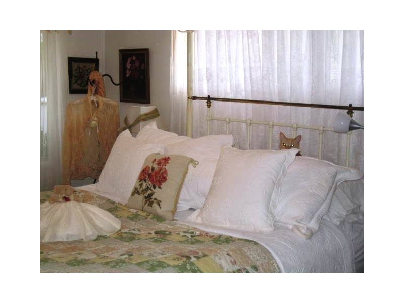 5 Huyber Lane, Eagle Heights QLD 4271