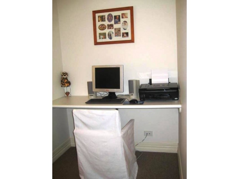 Cayambe Ct, Eagle Heights QLD 4271