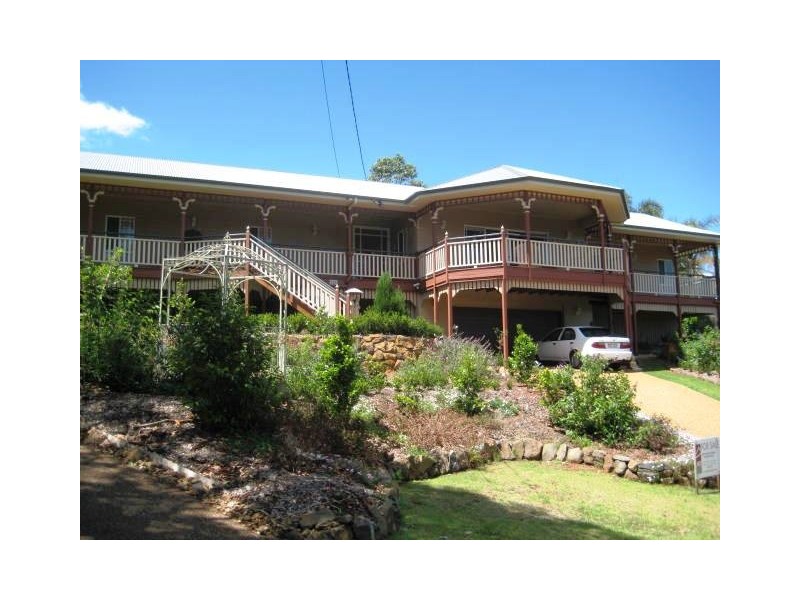 Cayambe Ct, Eagle Heights QLD 4271