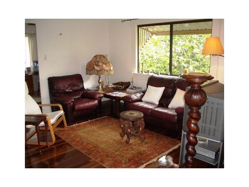 6 Mazama Court, Eagle Heights QLD 4271