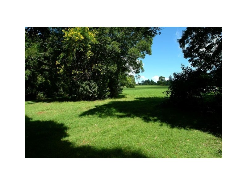 Eagle Heights Road, Eagle Heights QLD 4271