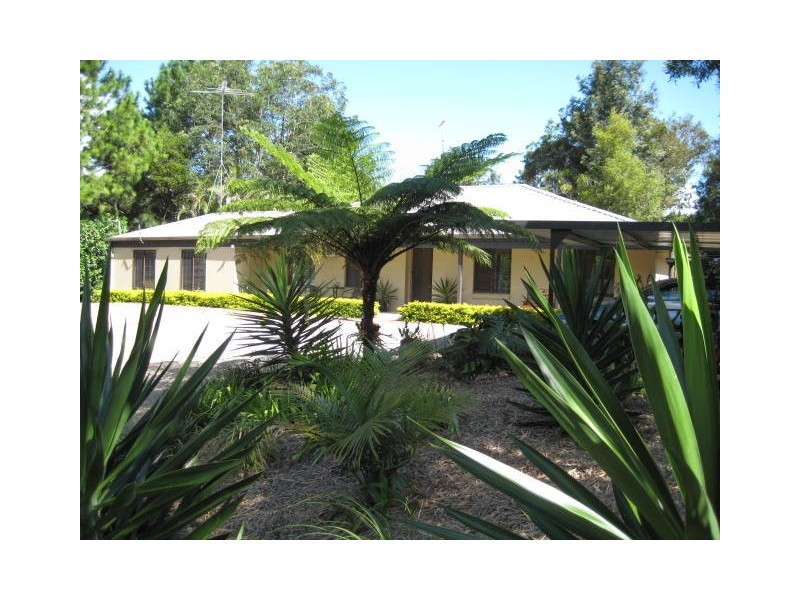 17 Lassen Drive, North Tamborine QLD 4272