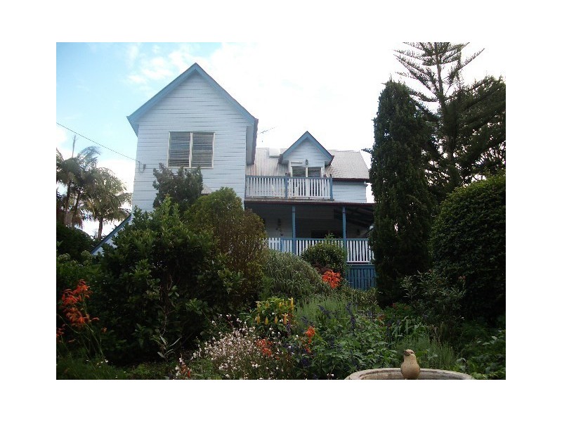 30 North Street, North Tamborine QLD 4272