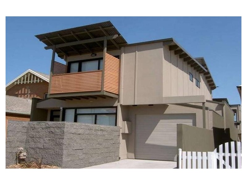 50 Railway Street, Merewether NSW 2291