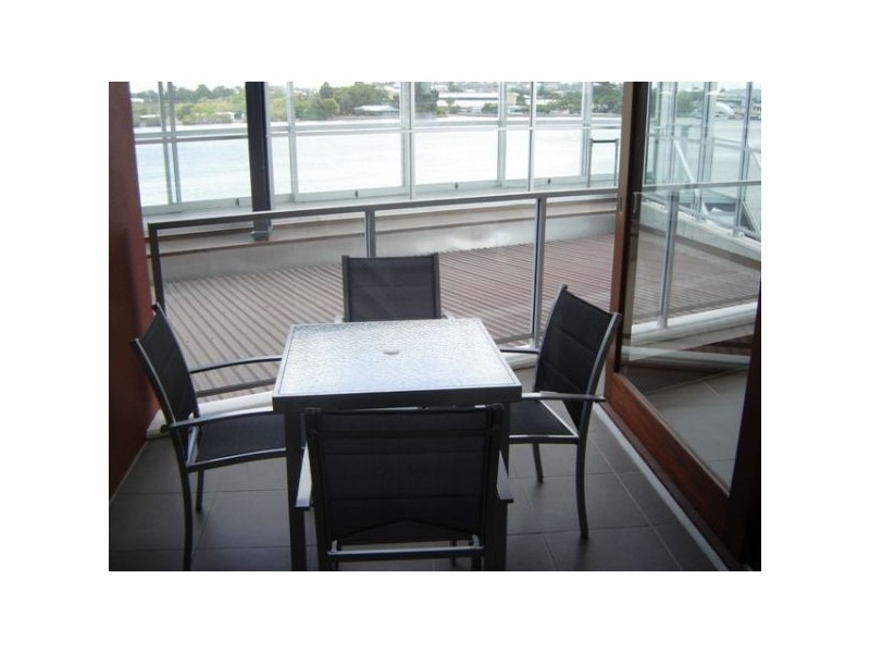 302/51 Hercules Street, Hamilton QLD 4007