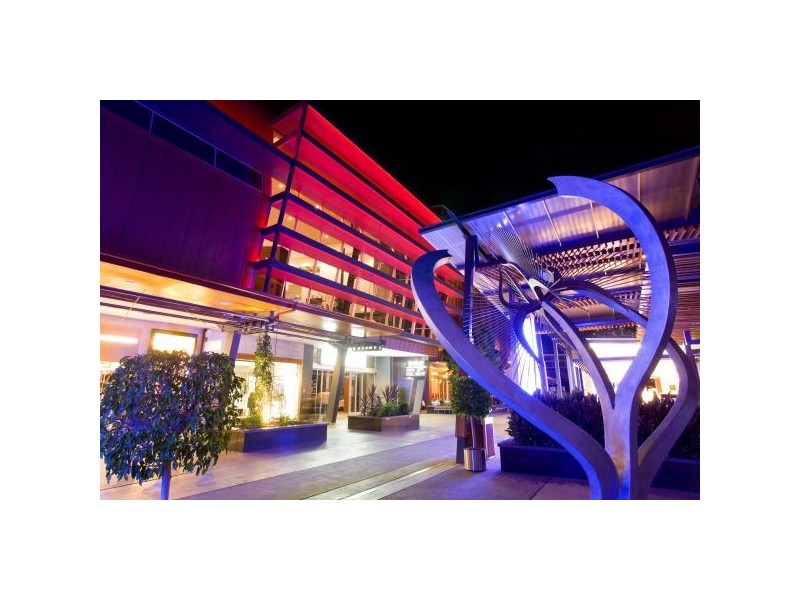 840/43 Hercules Street, Hamilton QLD 4007