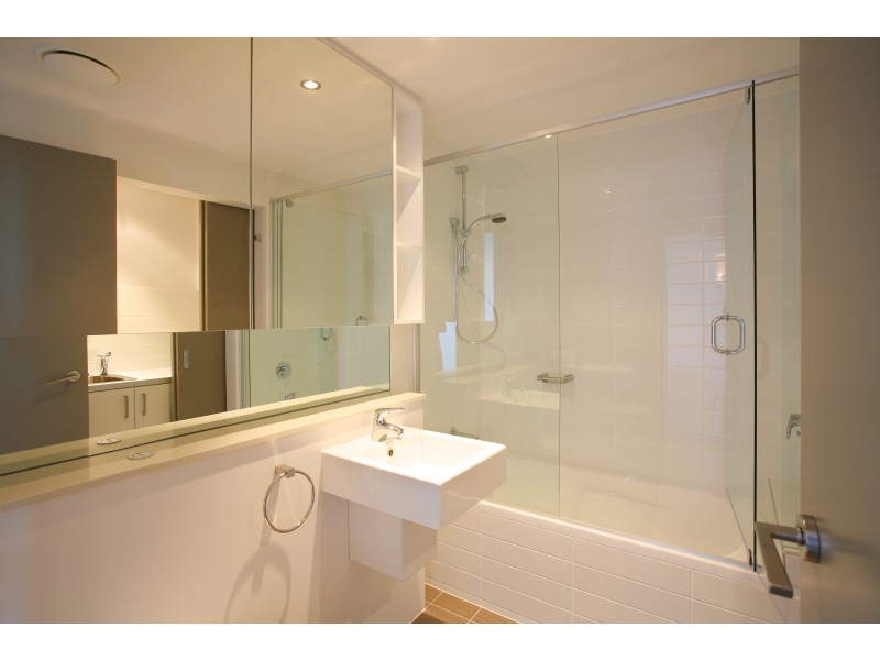 894/43  Hercules Street, Hamilton QLD 4007