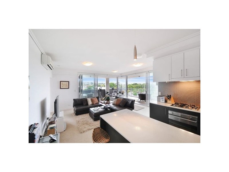 817/43 Hercules Street, Hamilton QLD 4007