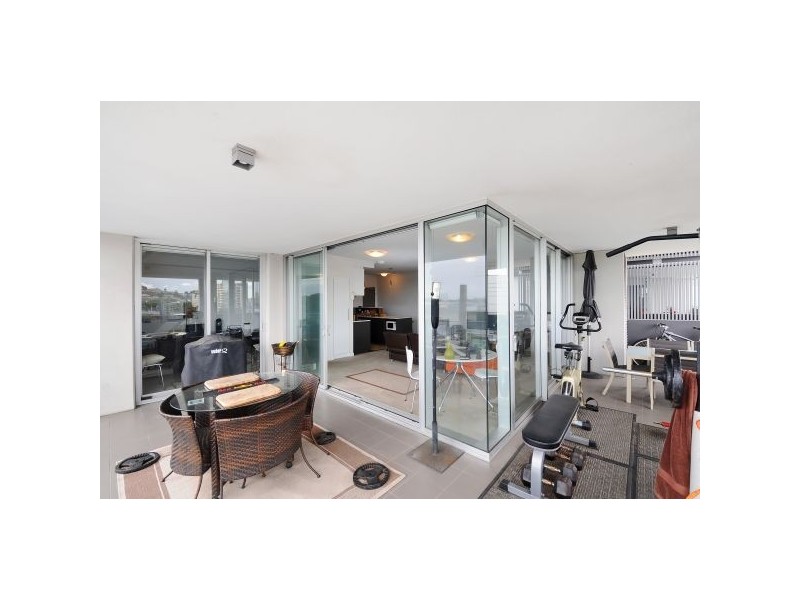 817/43 Hercules Street, Hamilton QLD 4007