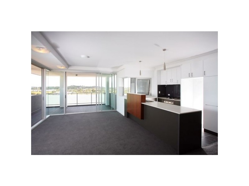 849/43 Hercules Street, Hamilton QLD 4007