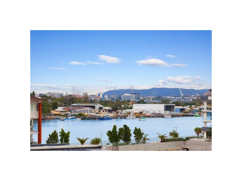 831/43 Hercules Street, Hamilton QLD 4007