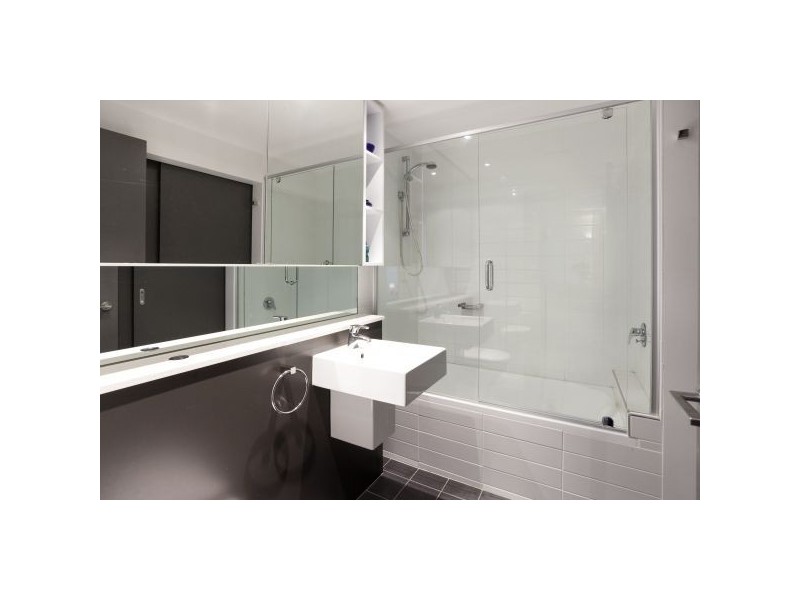 831/43 Hercules Street, Hamilton QLD 4007