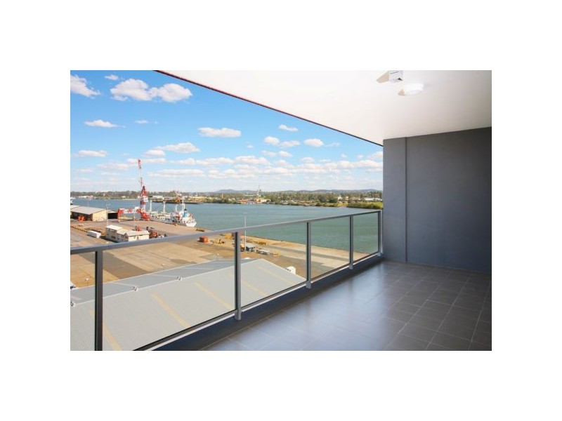 826/43 Hercules Street, Hamilton QLD 4007