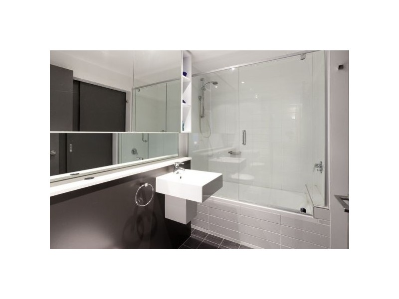 831/43 Hercules Street, Hamilton QLD 4007