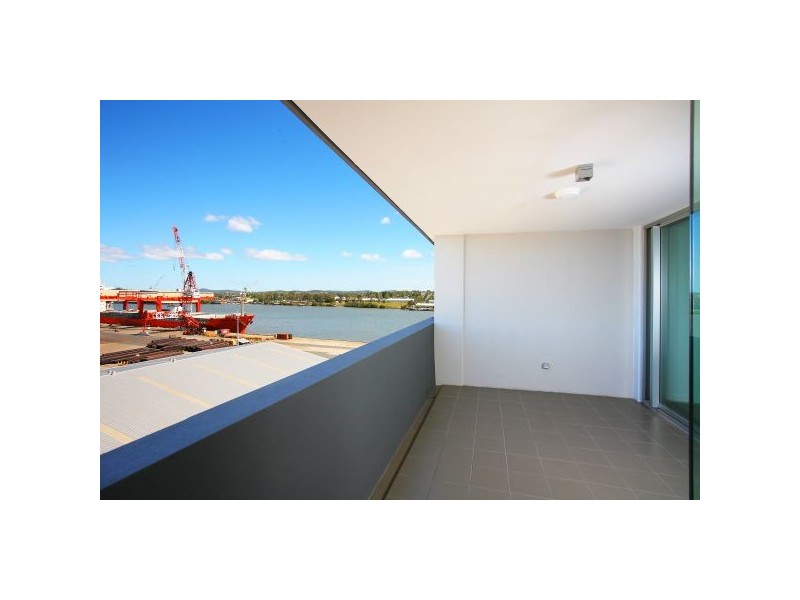 878/43 Hercules Street, Hamilton QLD 4007