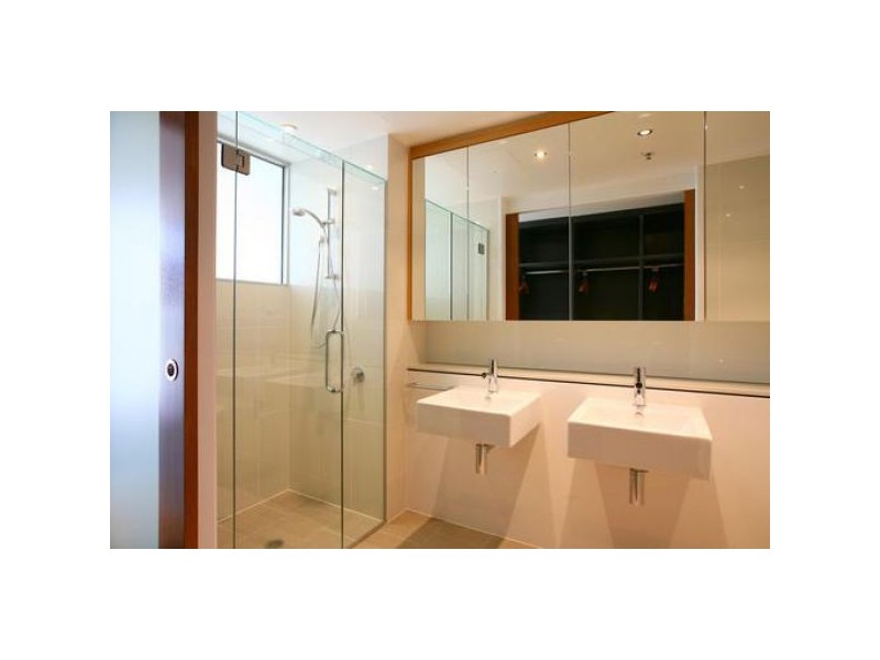 113/37 Harbour Road, Hamilton QLD 4007