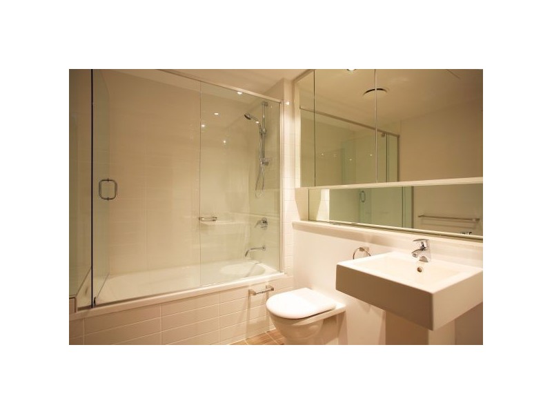 820/43 Hercules Street, Hamilton QLD 4007