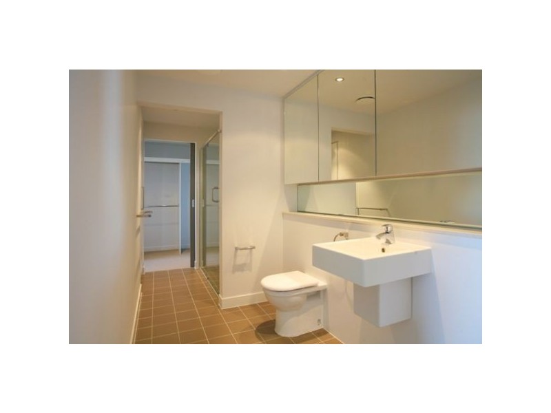 840/43 Hercules Street, Hamilton QLD 4007