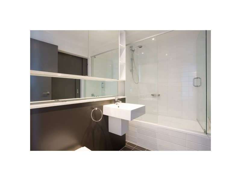 877/43 Hercules Street, Hamilton QLD 4007