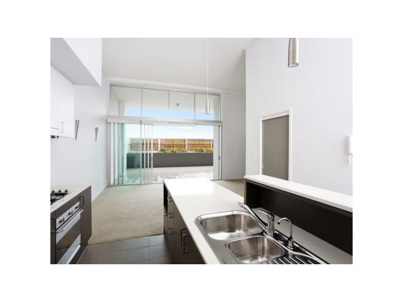 807/43 Hercules Street, Hamilton QLD 4007