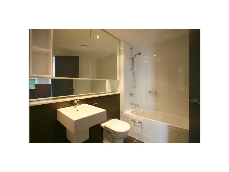 887/43 Hercules Street, Hamilton QLD 4007