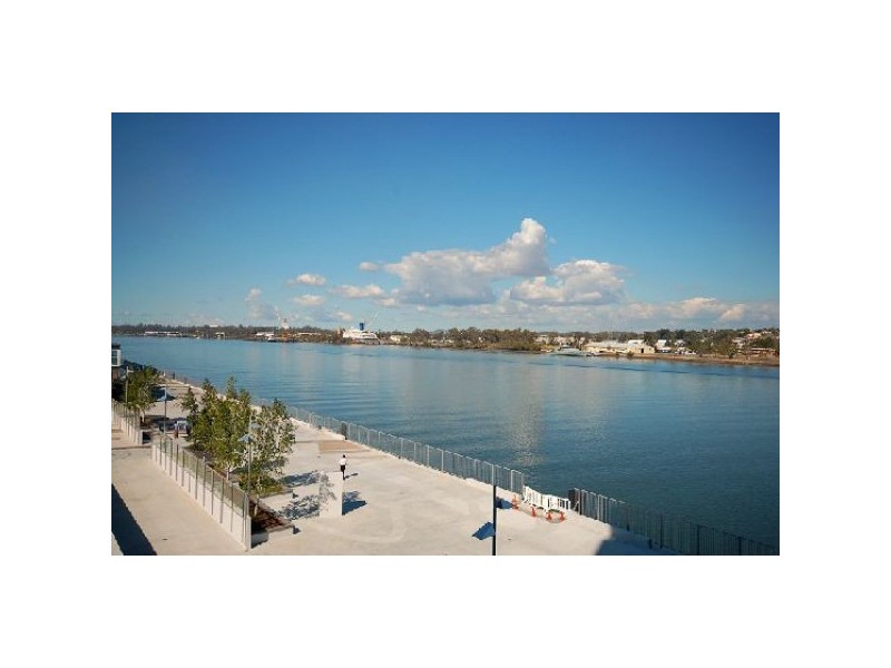 109/37 Harbour Road, Hamilton QLD 4007