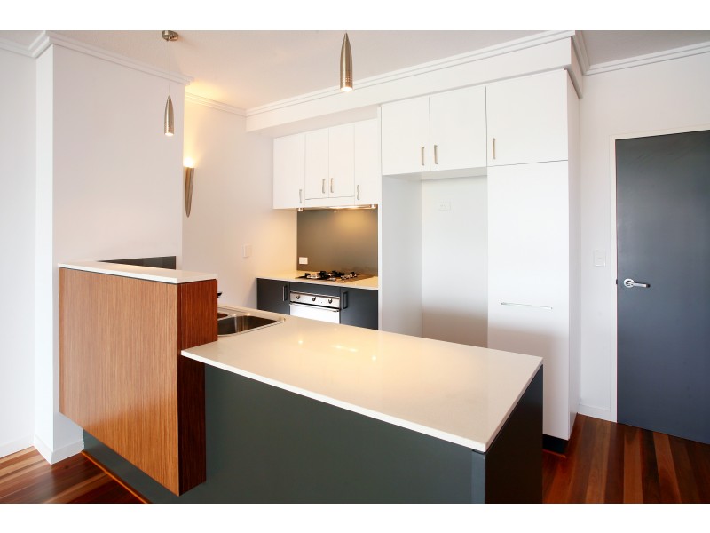 858/43 Hercules Street, Hamilton QLD 4007