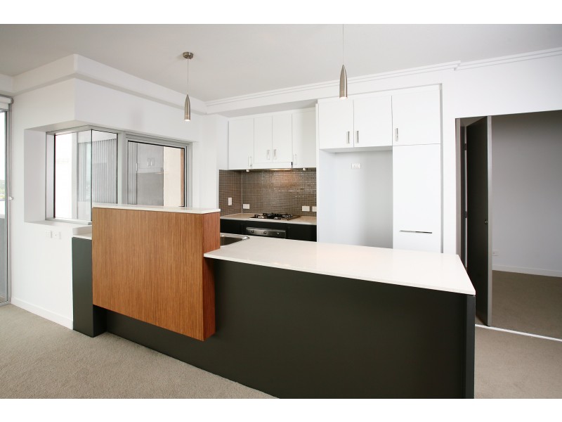 824/43 Hercules Street, Hamilton QLD 4007