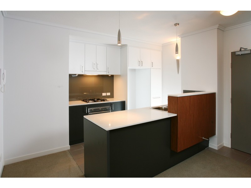 846/43 Hercules Street, Hamilton QLD 4007