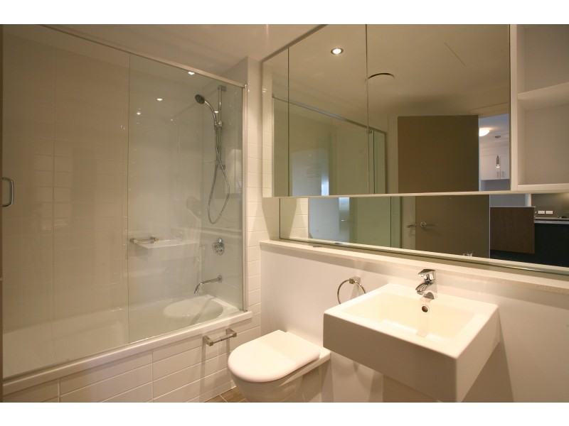 846/43 Hercules Street, Hamilton QLD 4007